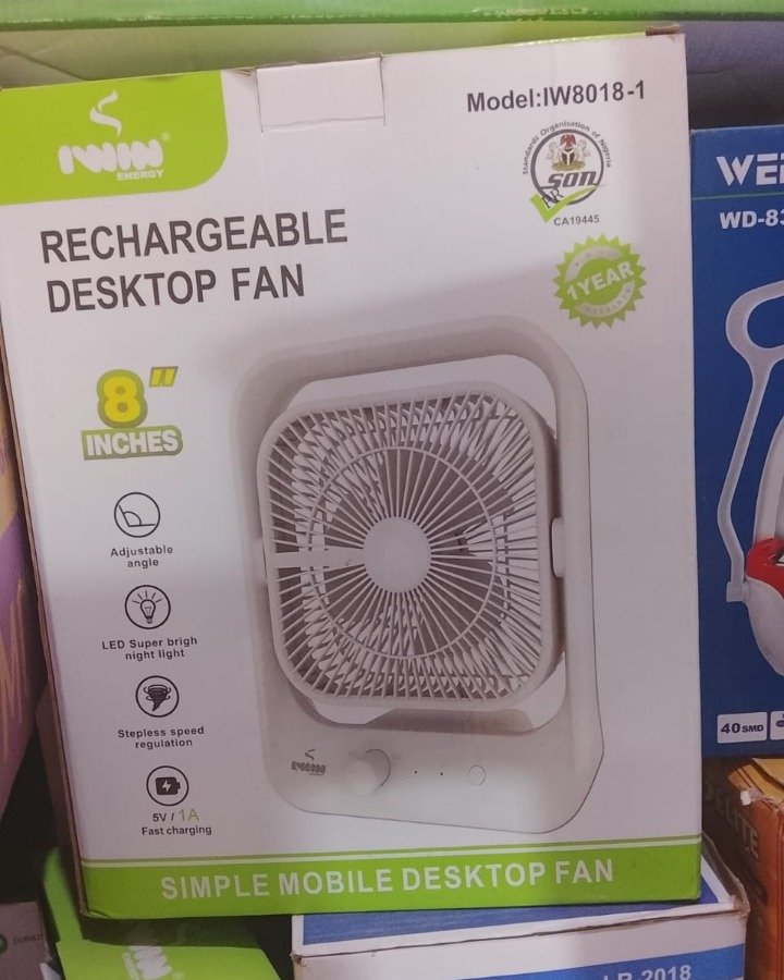 IWIN rechargeable desktop fan